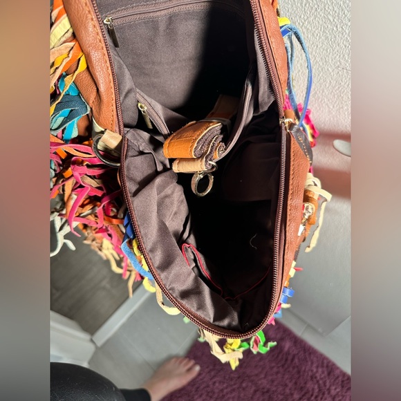 Multicolor Fringe Bag - Picture 4 of 4